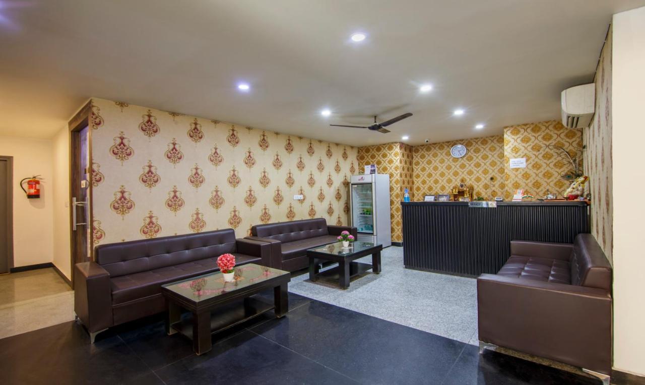 Hotel Treebo Noida Express Extérieur photo